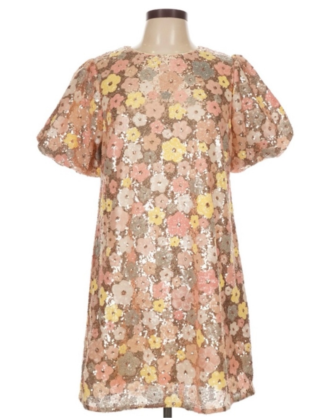 entro Sequin Floral Dress in pink, Beige, Yellow, Gold women’s medium nwt